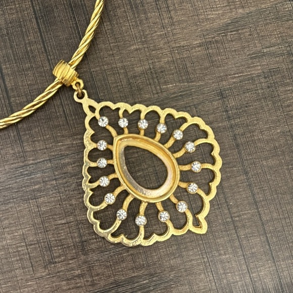 EMBELLISHED WOMEN NECKLACE - Picture 15 of 17